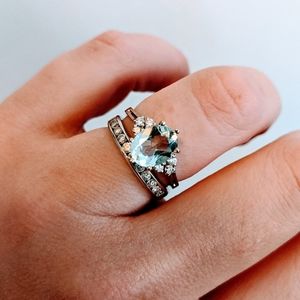 Genuine Diamond and Aquamarine Engagement Ring 💙